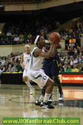 GOOD! JUMPER by Jackson, Nia   UO 7 - Cal 4